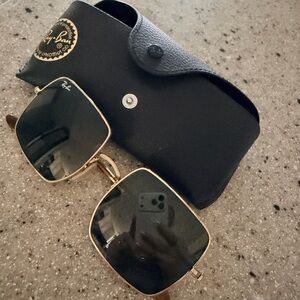 Ray-Ban Gold Frame Sunglasses with Black Lenses